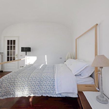 Residenza Stoechas White Apartman Albenga Kültér fotó